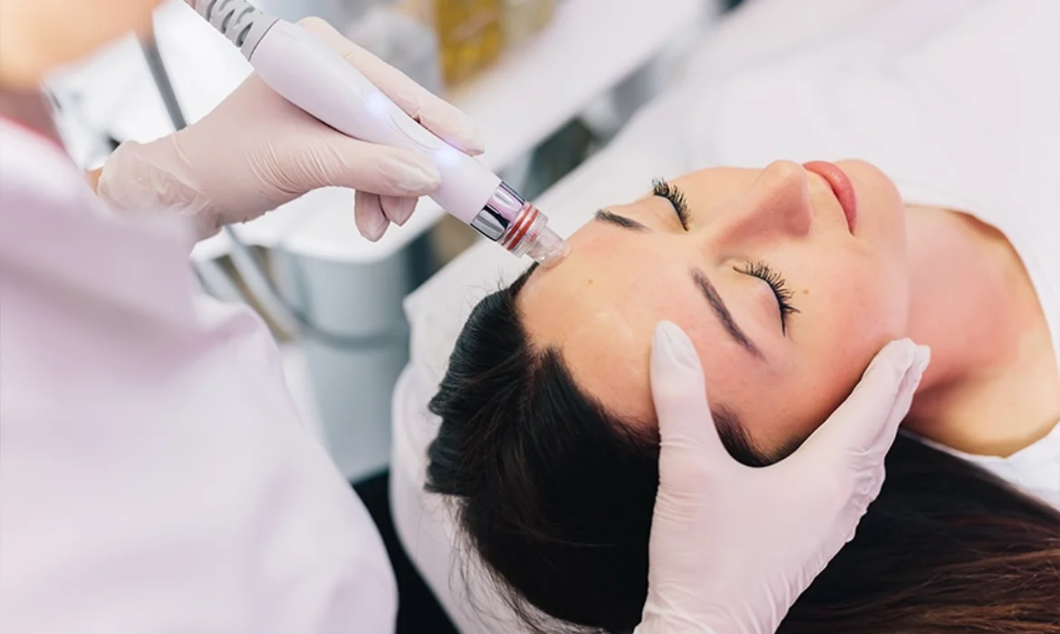 Hydrafacial Nedir, Kimler İçin Uygundur?